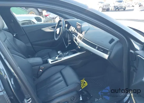 2019 Audi A4 45 Premium z USA, uszkodzony, nr VIN WAUDNAF46KA014515